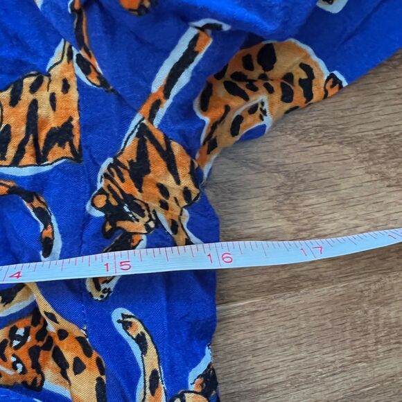 Conversations by Anthropologie Top 2 Blue Leopard Print Tie Front Button Up 17 - Picture 7 of 11